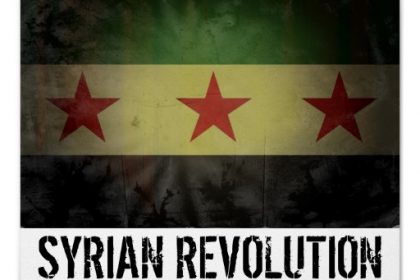 bandeira_suja_de_syria_da_revolucao_siria_poster-rce5f76b5bd2b4bfa8ceba427bc24dfdc_wvt_8byvr_512
